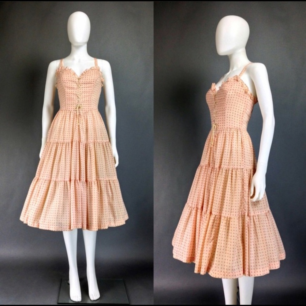Handsewn Vintage 70’s Pinup Peasant Bodice Dress